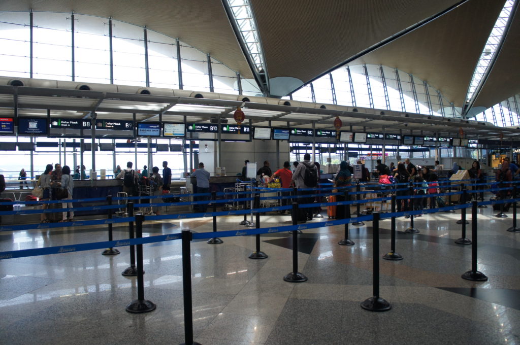 マレーシア航空カウンター