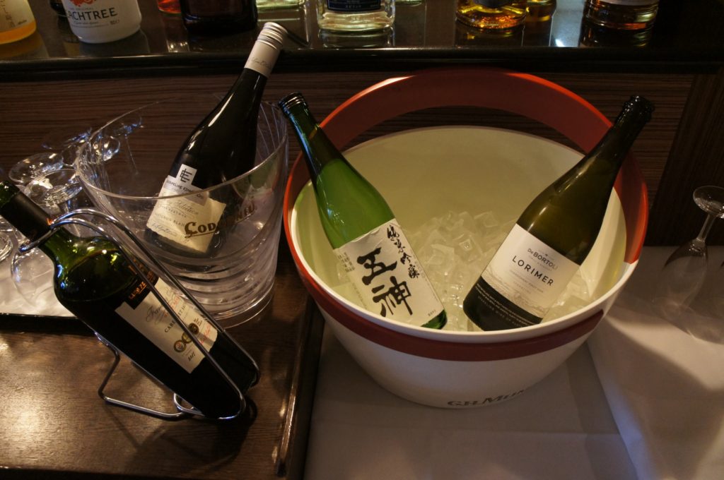 クラブラウンジ日本酒