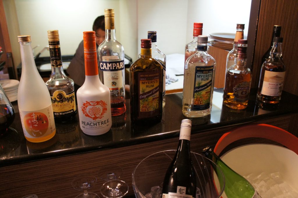 クラブラウンジリキュール