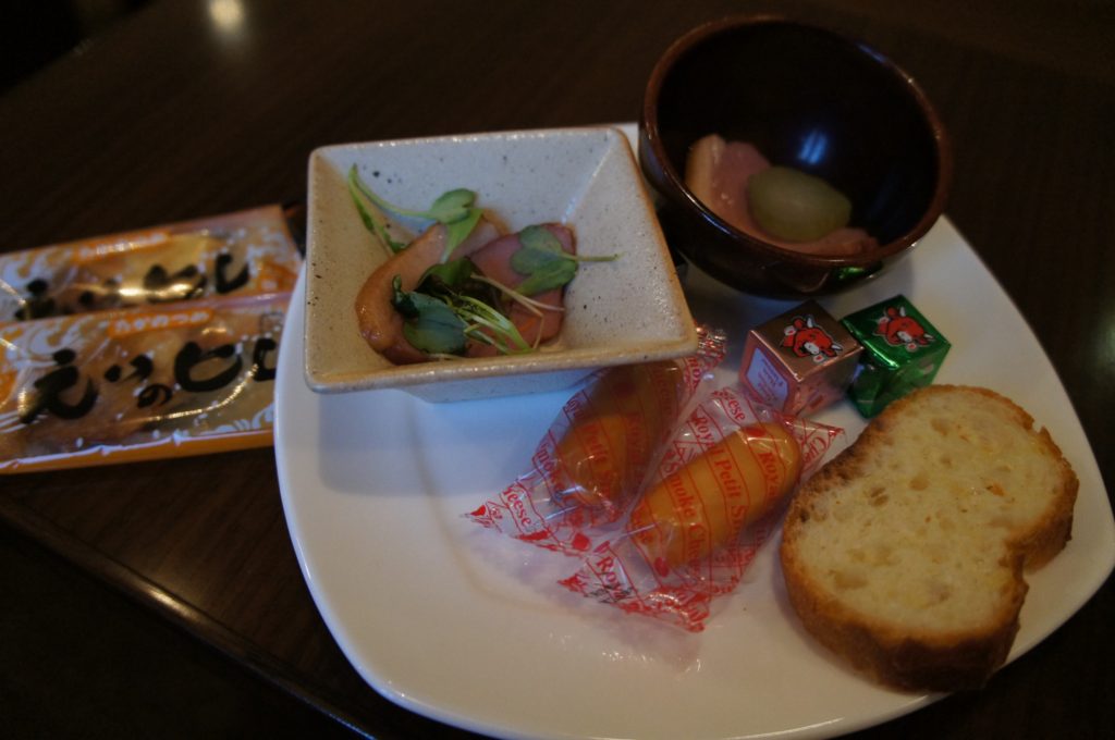 ラウンジ食べたもの