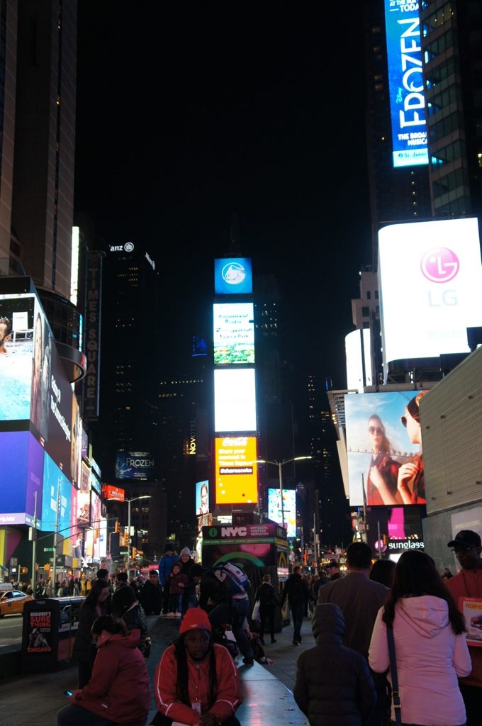 タイムズスクエア