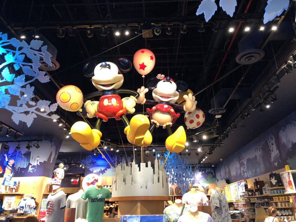 ディズニーストア