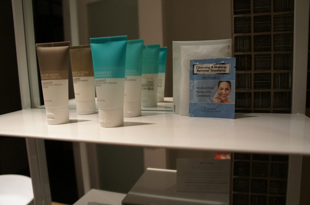 HYATTバスルーム