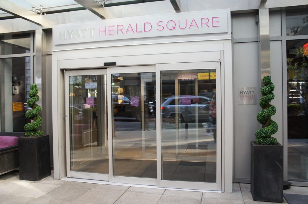 ハイアット外観