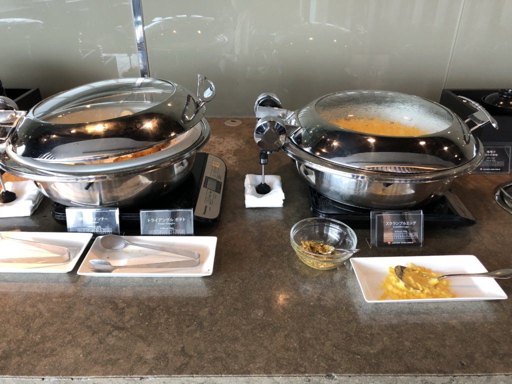 ファーストラウンジフード