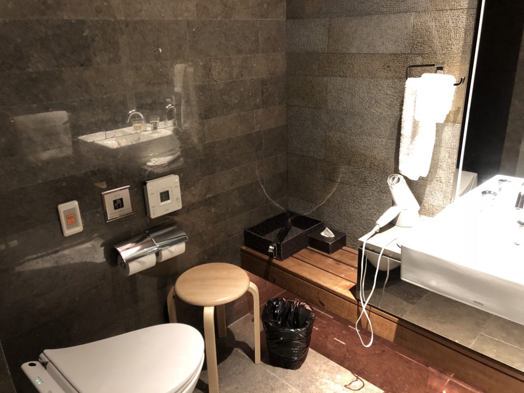 JALファーストクラスラウンジシャワールーム