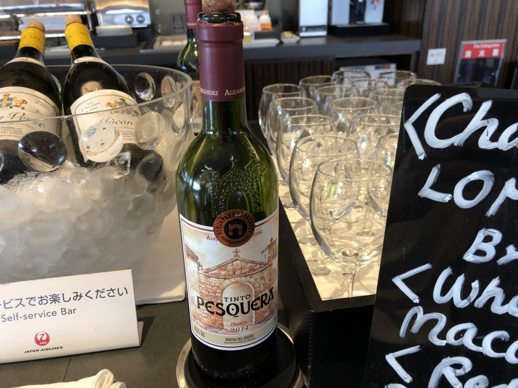 JALファーストクラスラウンジワイン