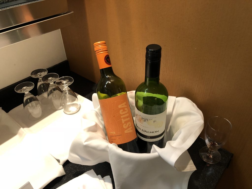 キャセイラウンジワイン