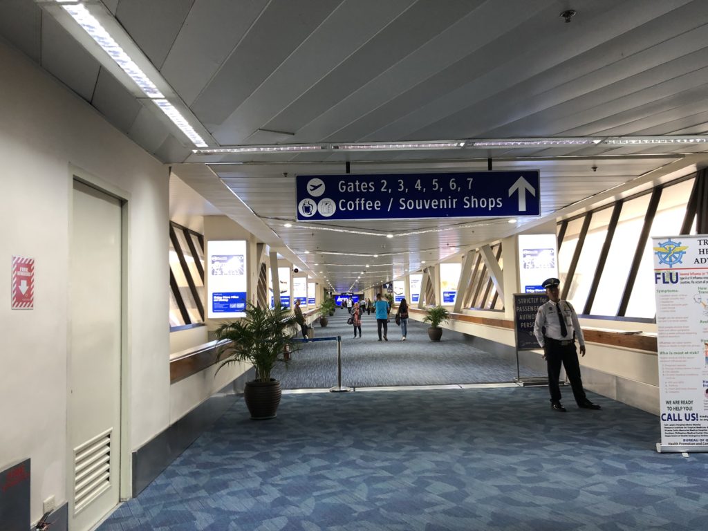 ニノイアキノ国際空港