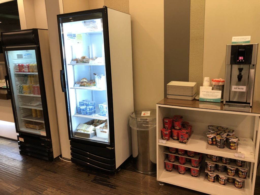 KALラウンジカップ麺冷蔵庫