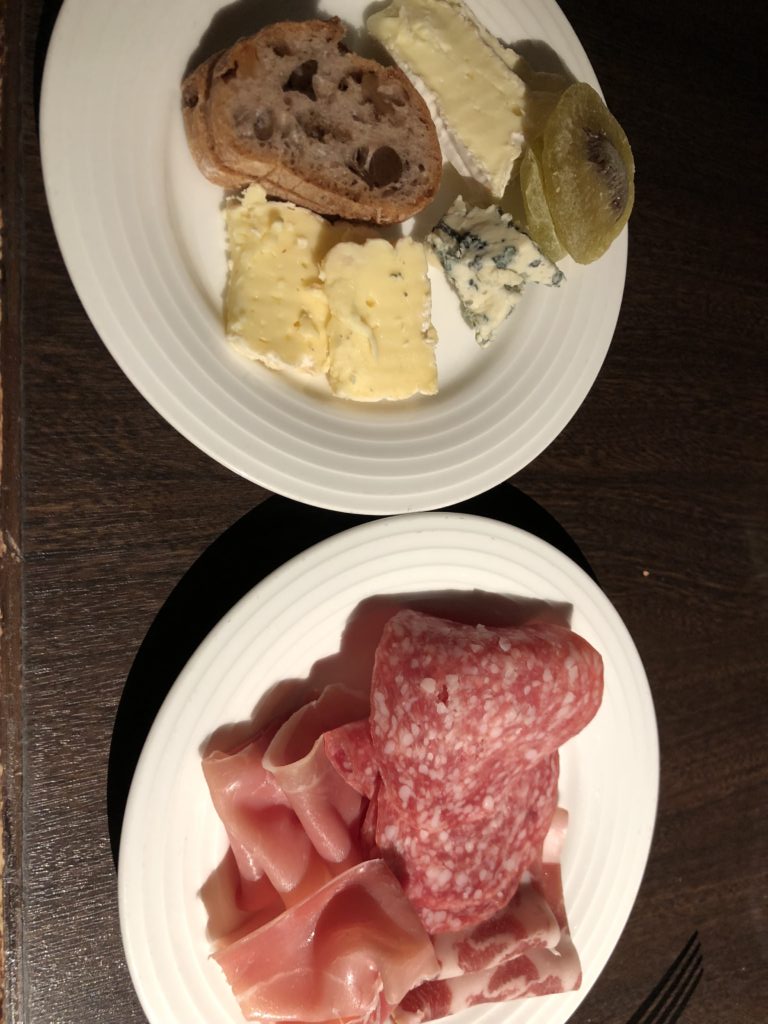 クラブラウンジ食べたもの