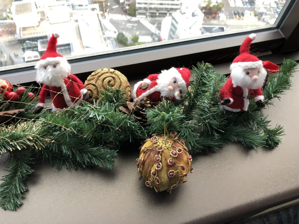 クラブラウンジの飾り