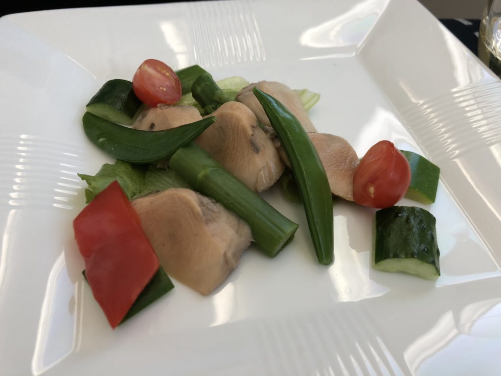 アワビのサラダ