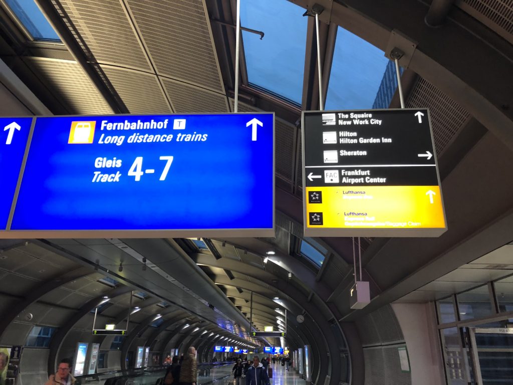 シェラトン入り口