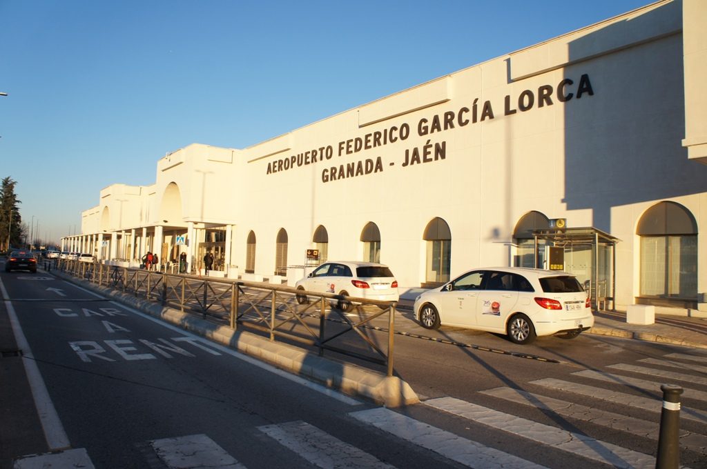 グラナダ空港