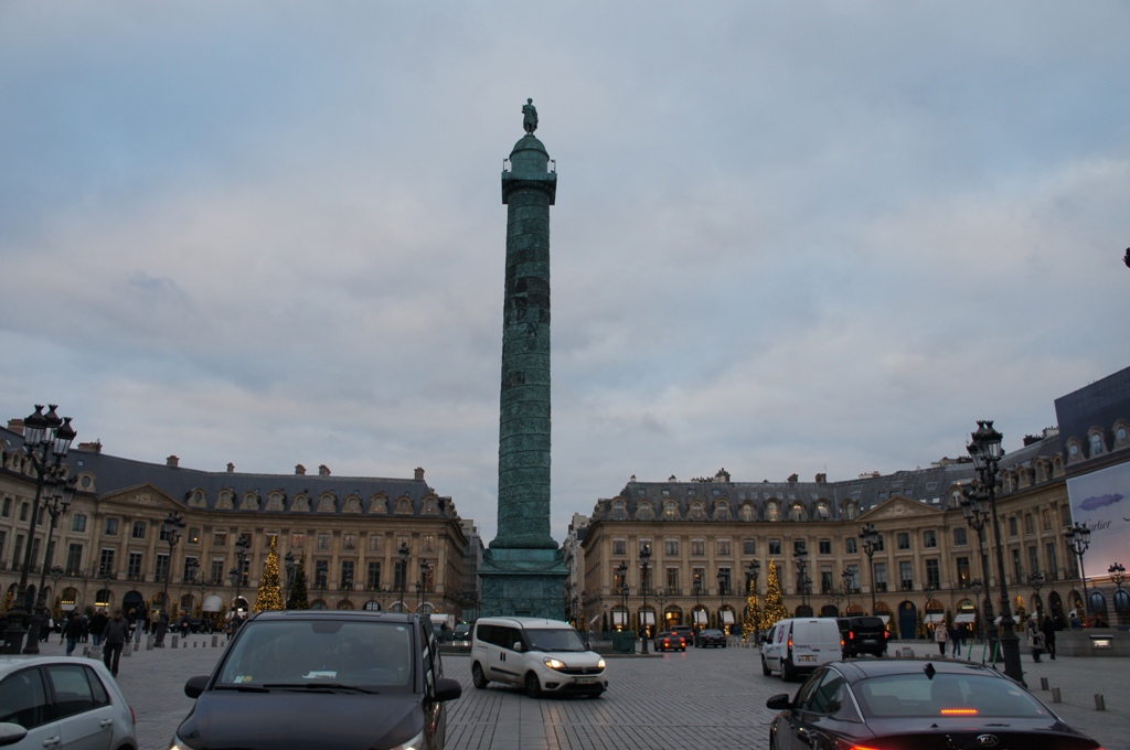 ヴァンドーム広場