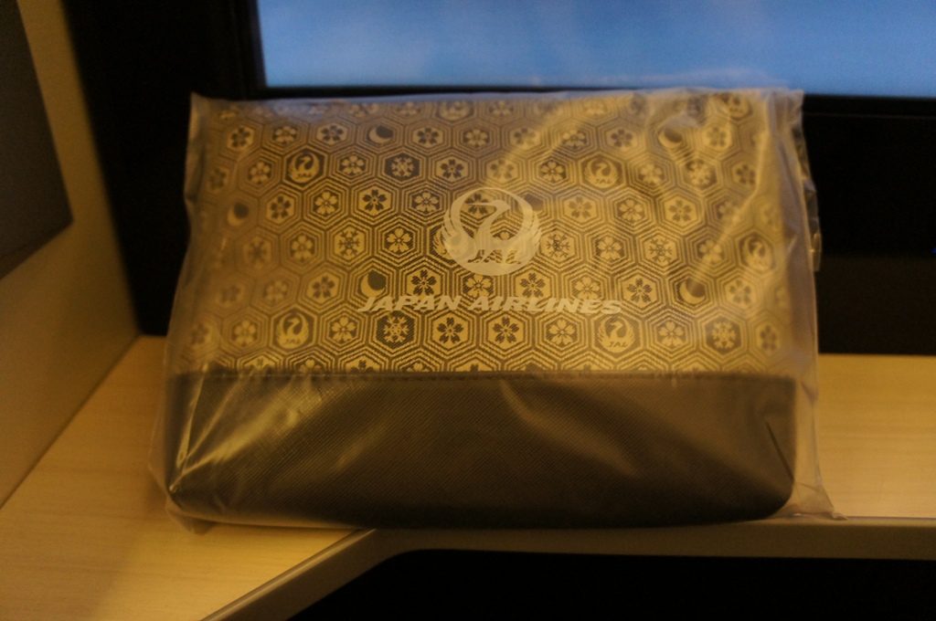 アメニティポーチ