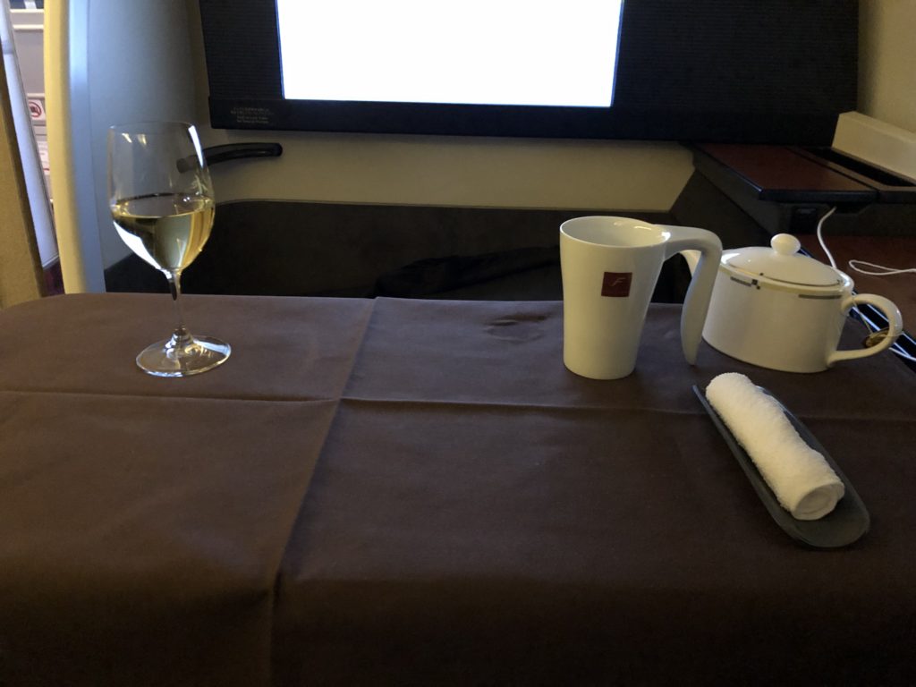 紅茶とシャンパン