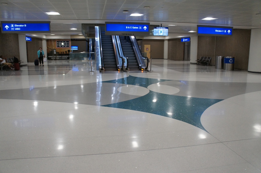 フェニックス空港