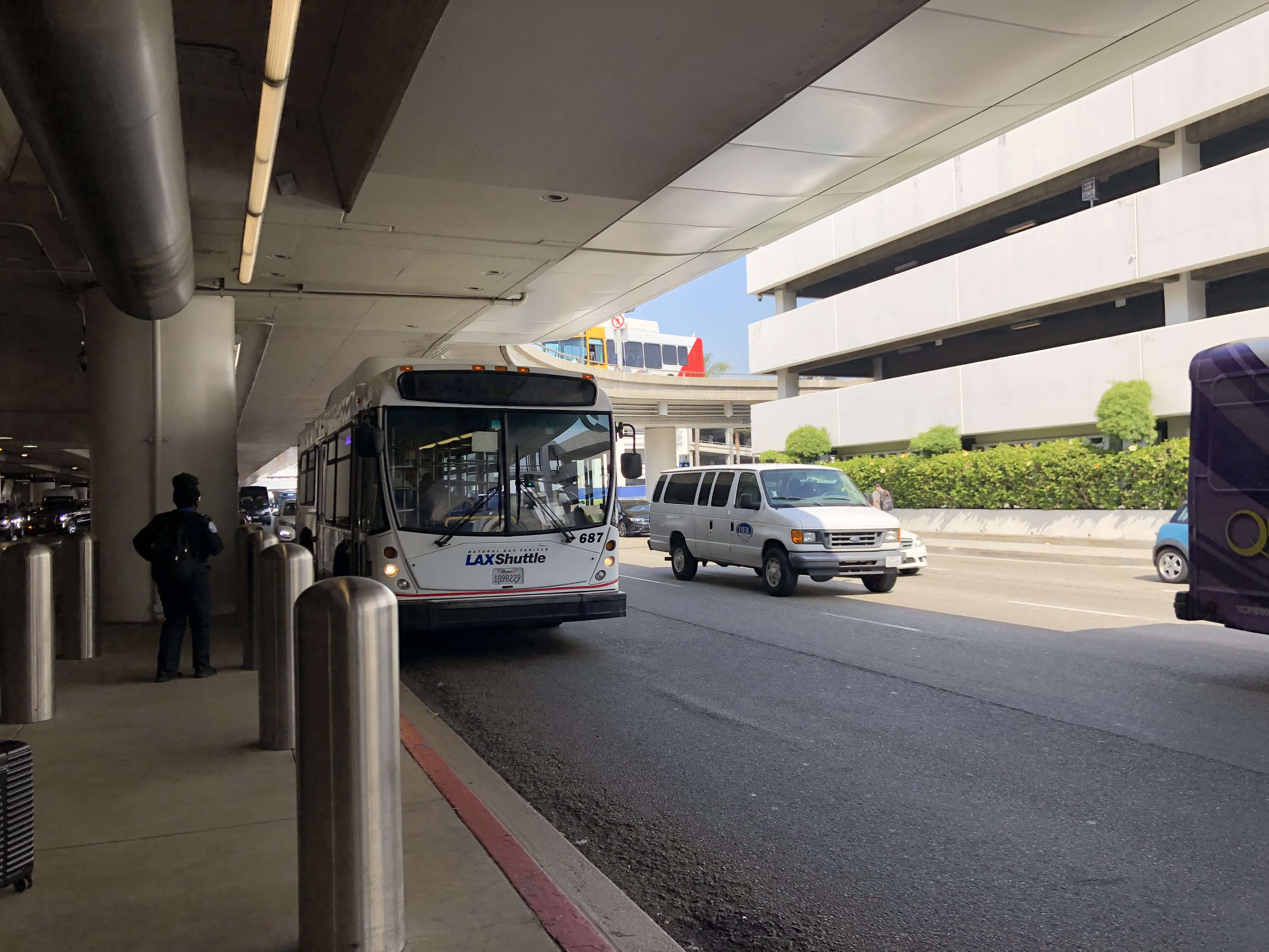 LAX SHUTTLE