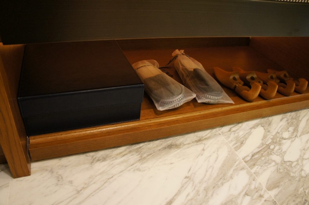 ローズウッド香港クローゼット