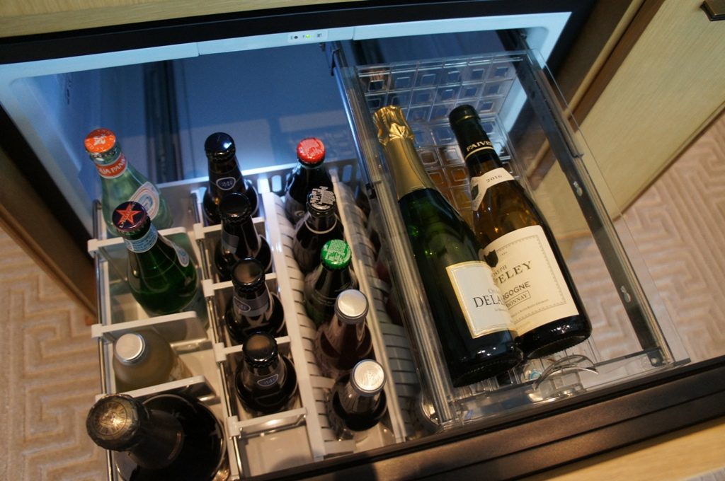 ローズウッド香港冷蔵庫