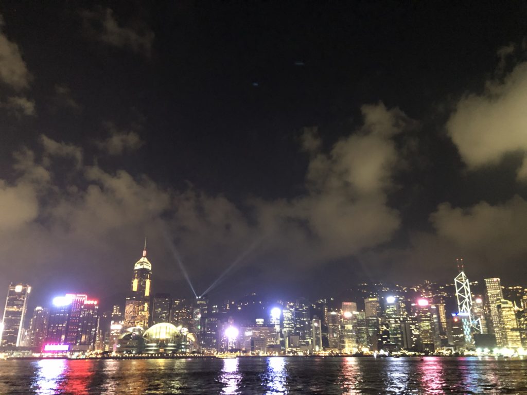 シンフォニーオブライツ