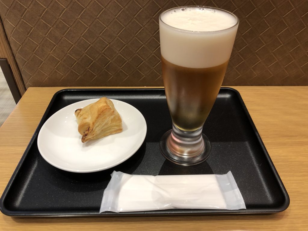 ダイヤモンドプレミアラウンジ食べたもの