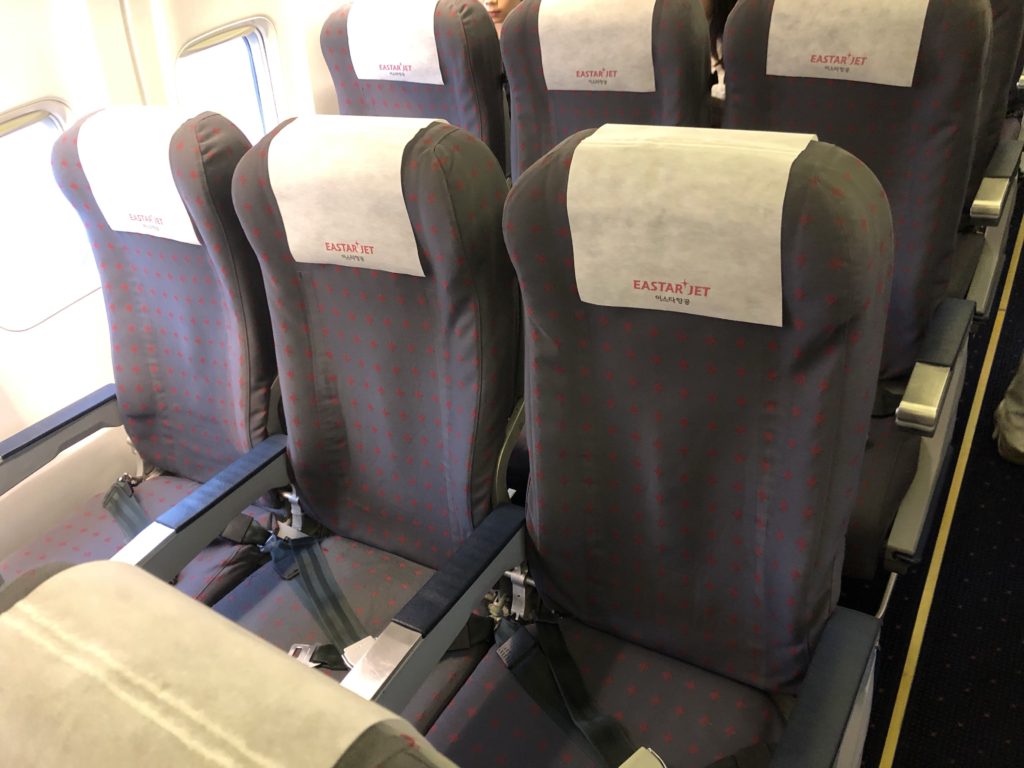 イースター航空座席