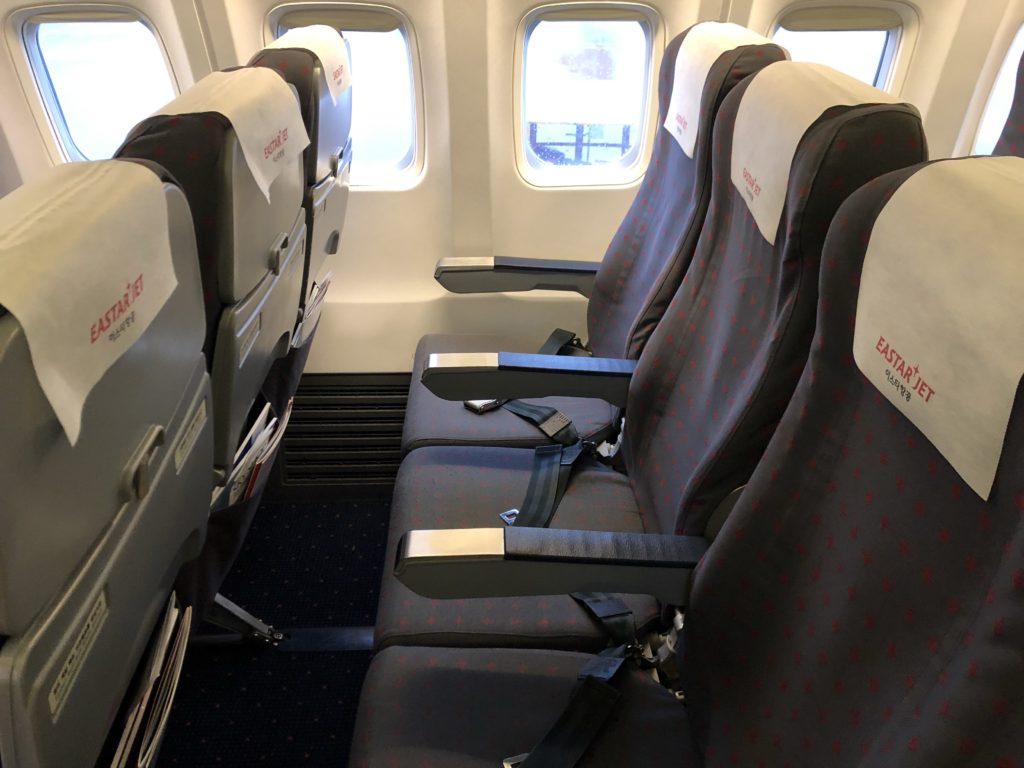 イースター航空座席