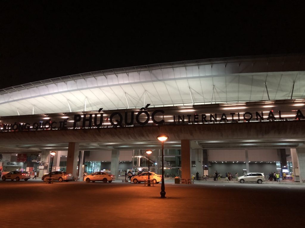 フーコック空港