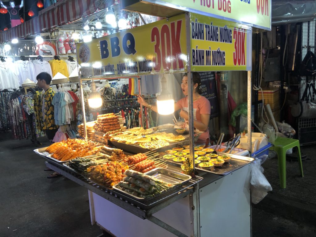 ナイトマーケット