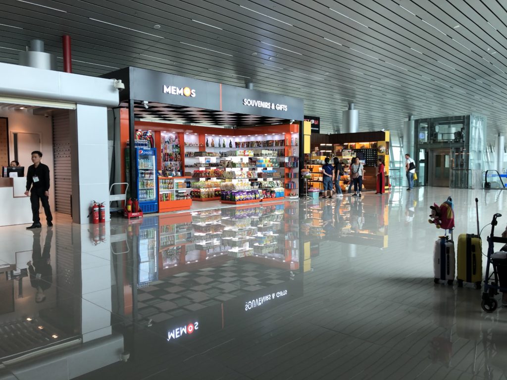 フーコック空港ショップ