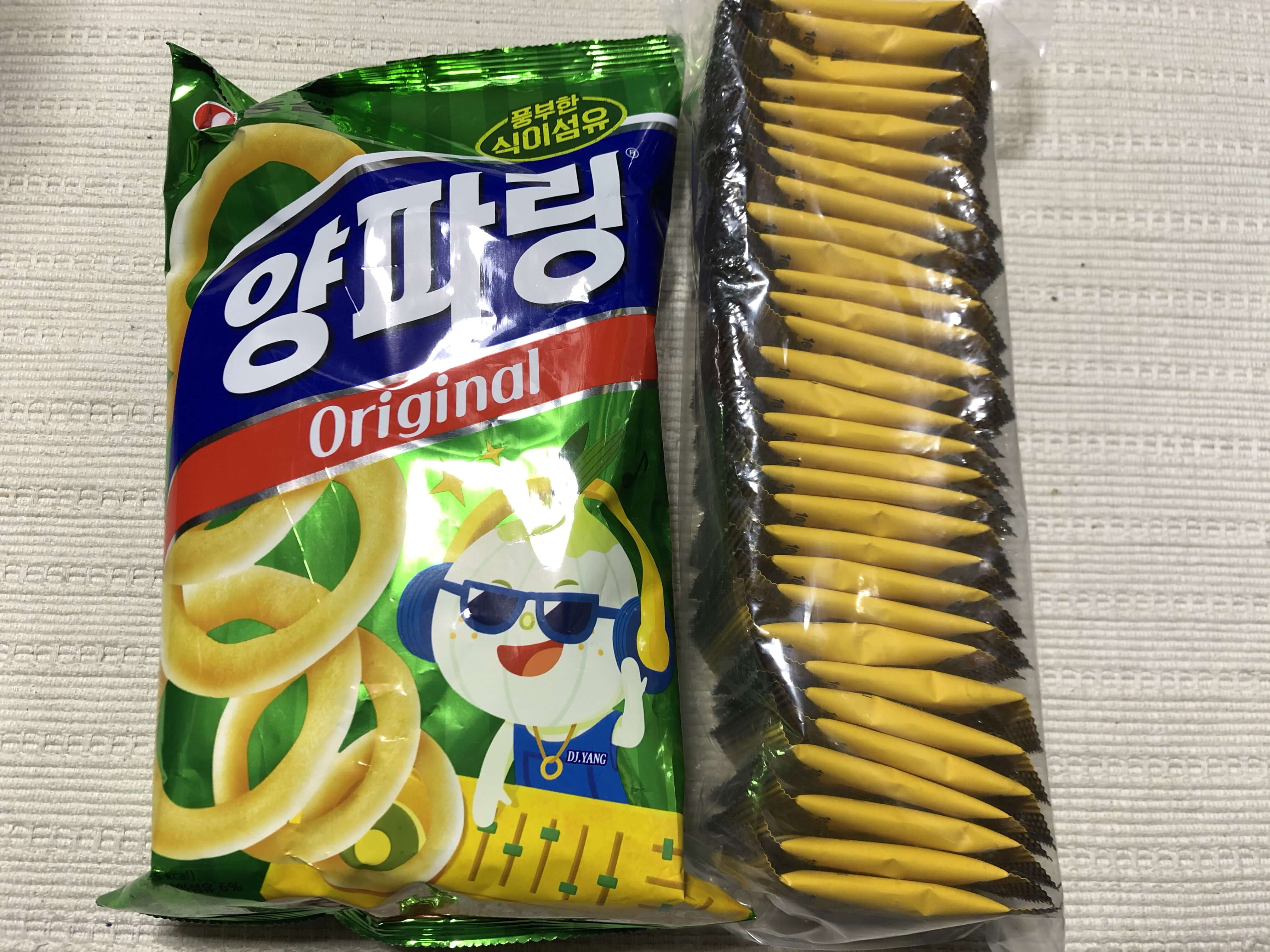 オニオンリングとハニーバターアーモンド