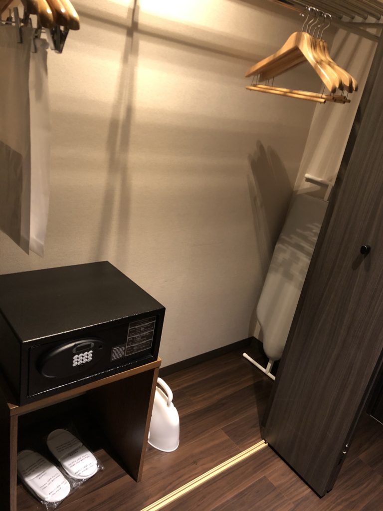 コートヤード新大阪クローゼット