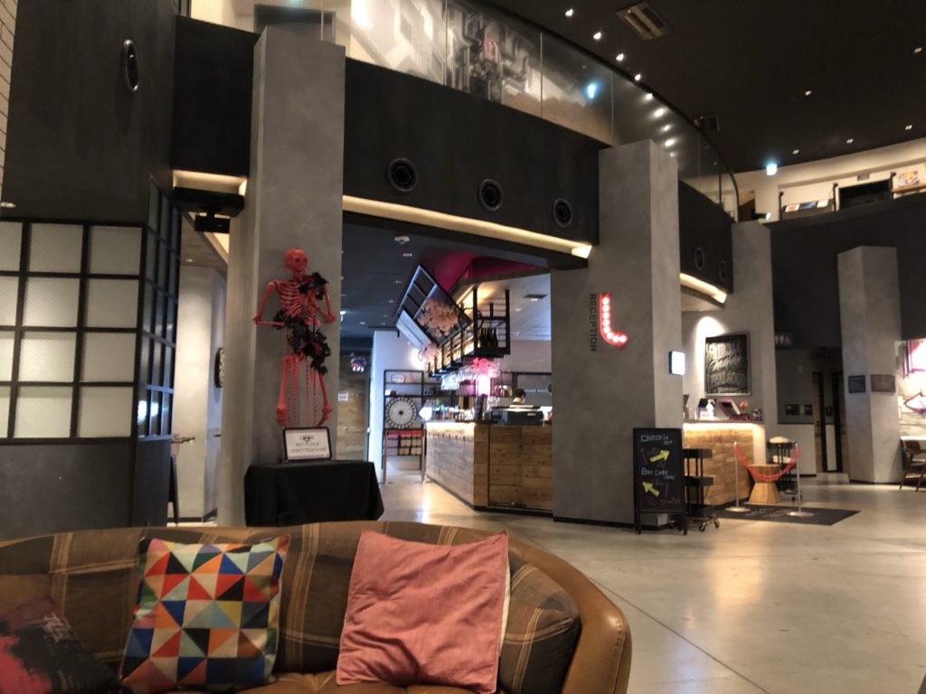 moxy大阪本町ロビー