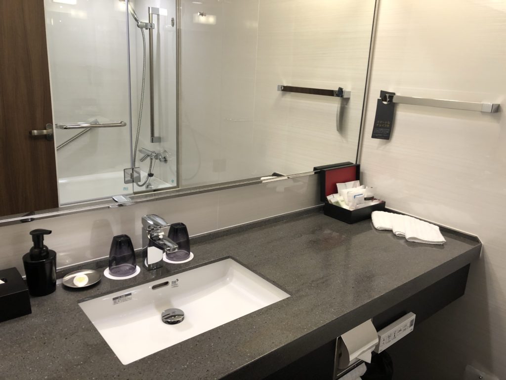 コートヤード新大阪バスルーム
