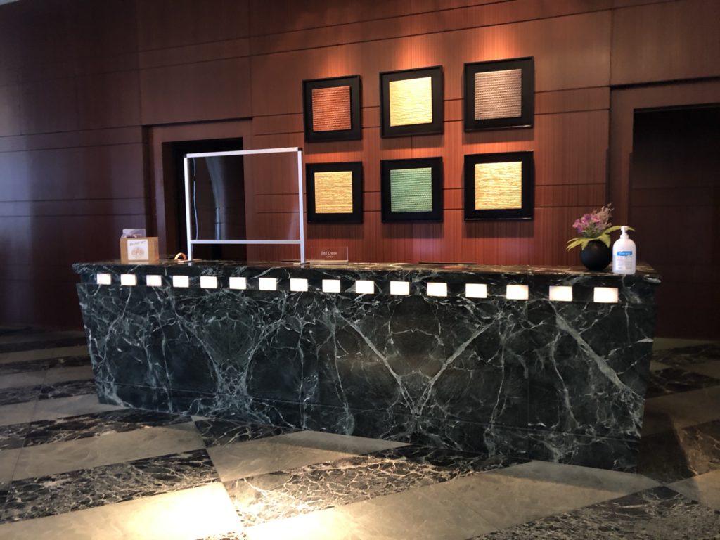 ハイアットリージェンシー大阪ベルデスク