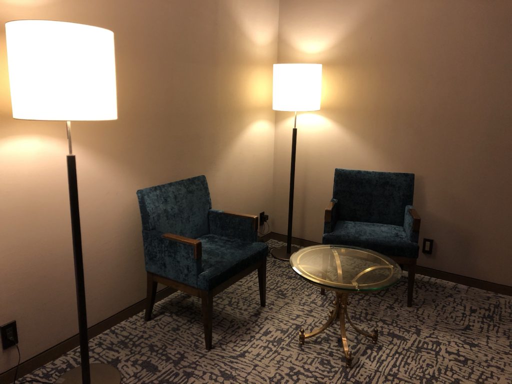 コートヤード新大阪エレベーターホール