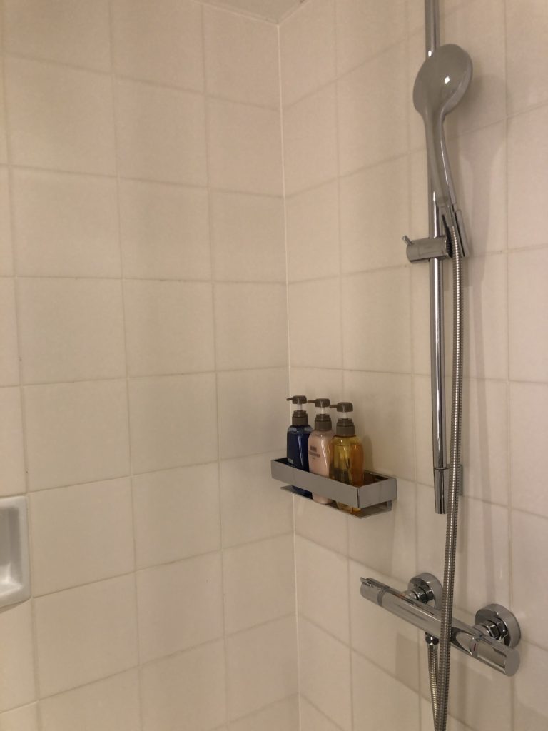 コートヤード新大阪シャワールーム