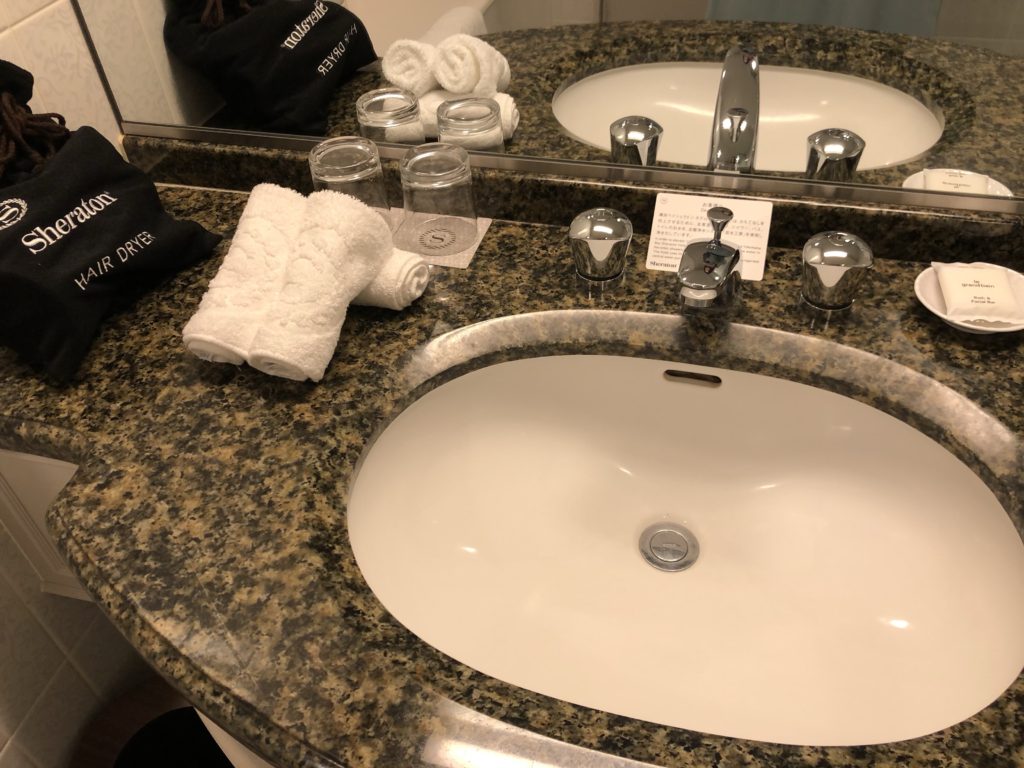 横浜ベイシェラトン洗面台