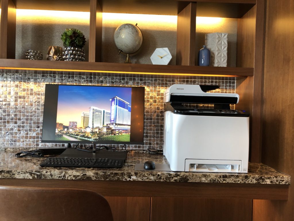 横浜ベイシェラトンクラブラウンジ