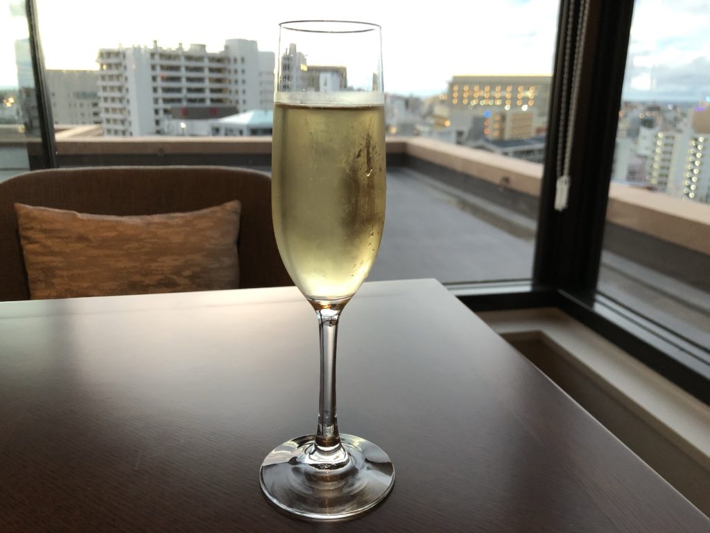 沖縄ハーバービューホテルカクテルタイム