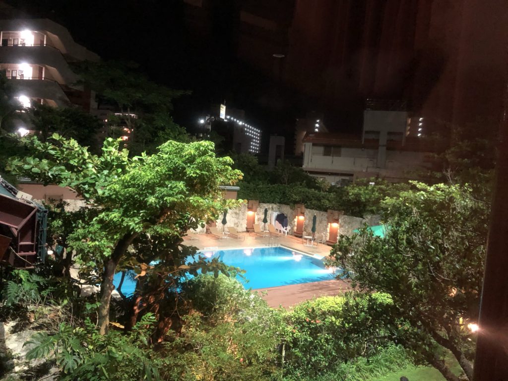 沖縄ハーバービューホテルプール