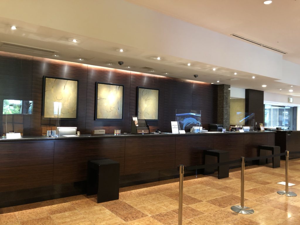 沖縄ハーバービューホテルフロント