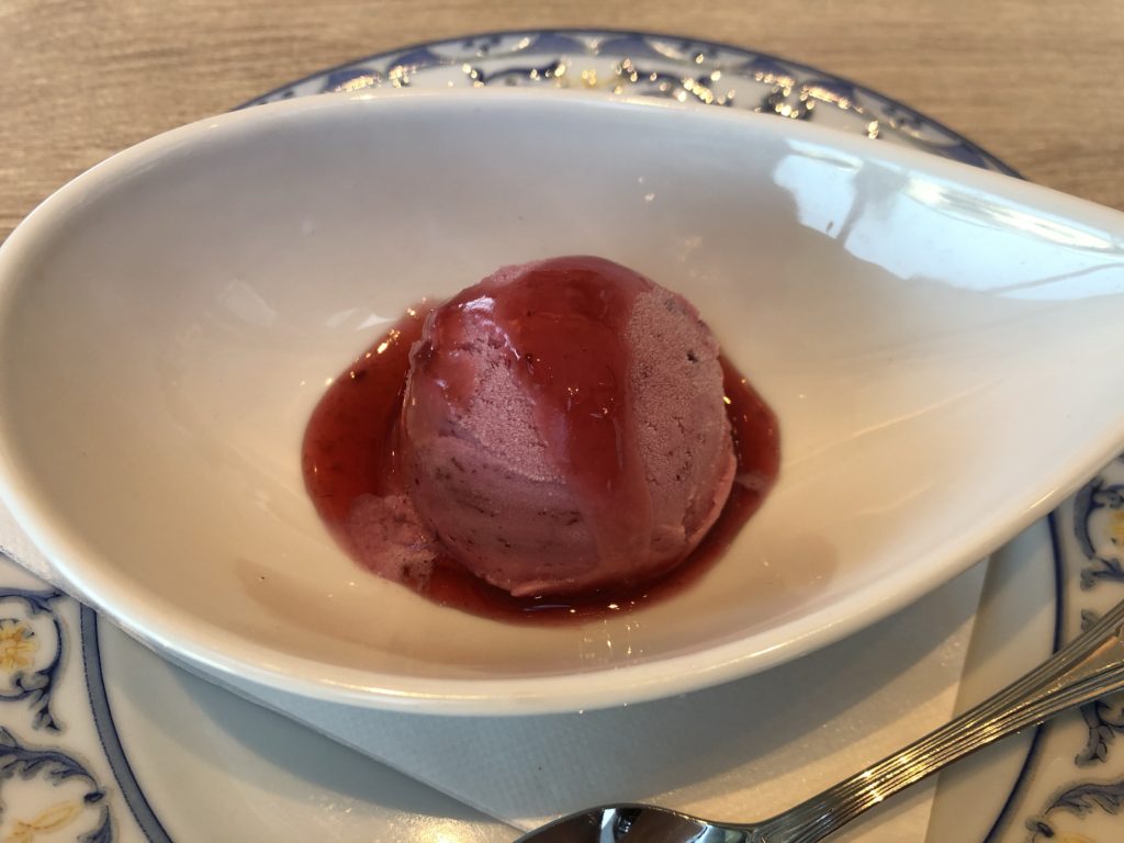 ミゲルフアニベリーアイス