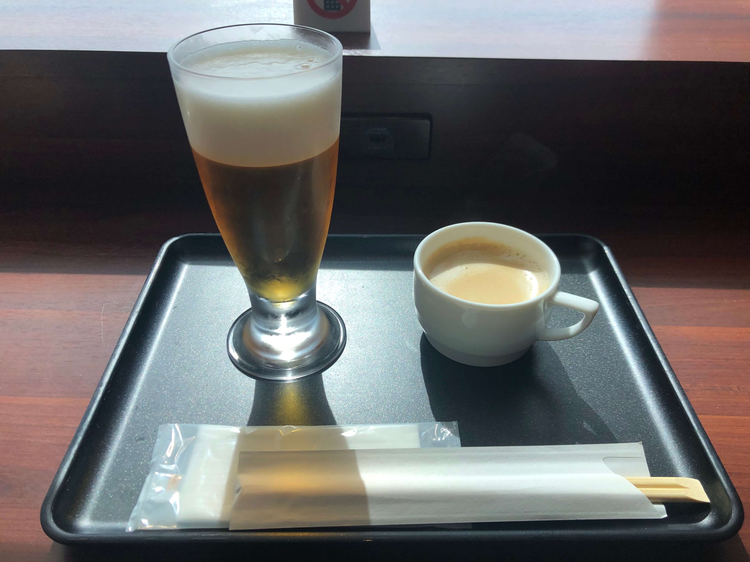 伊丹空港ダイヤモンドプレミアラウンジ食べたもの