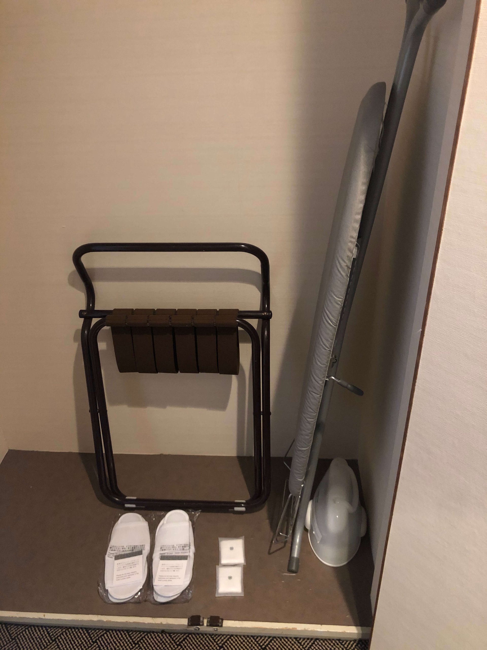 シェラトン都ホテル大阪クローゼット