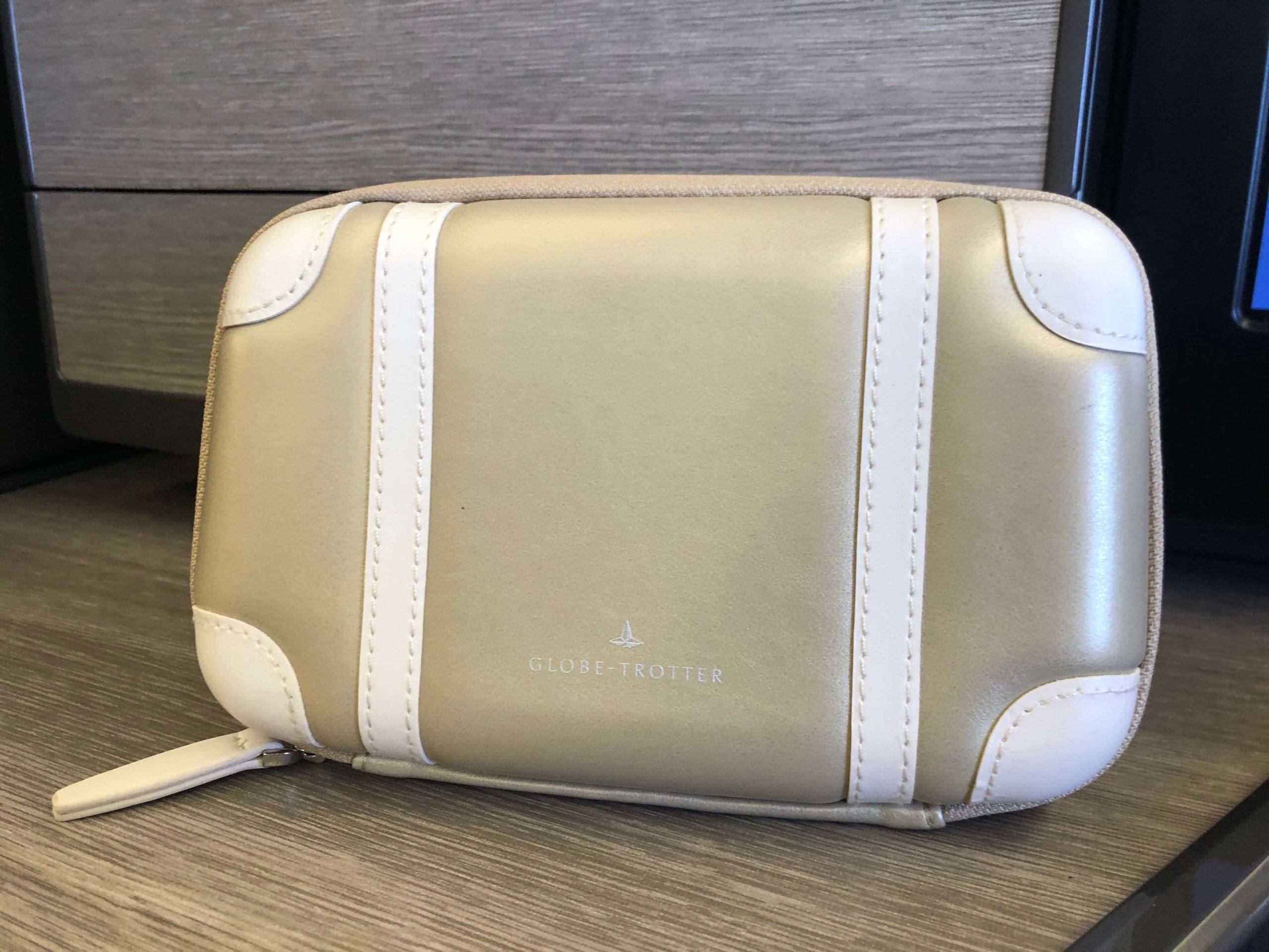 アメニティポーチ