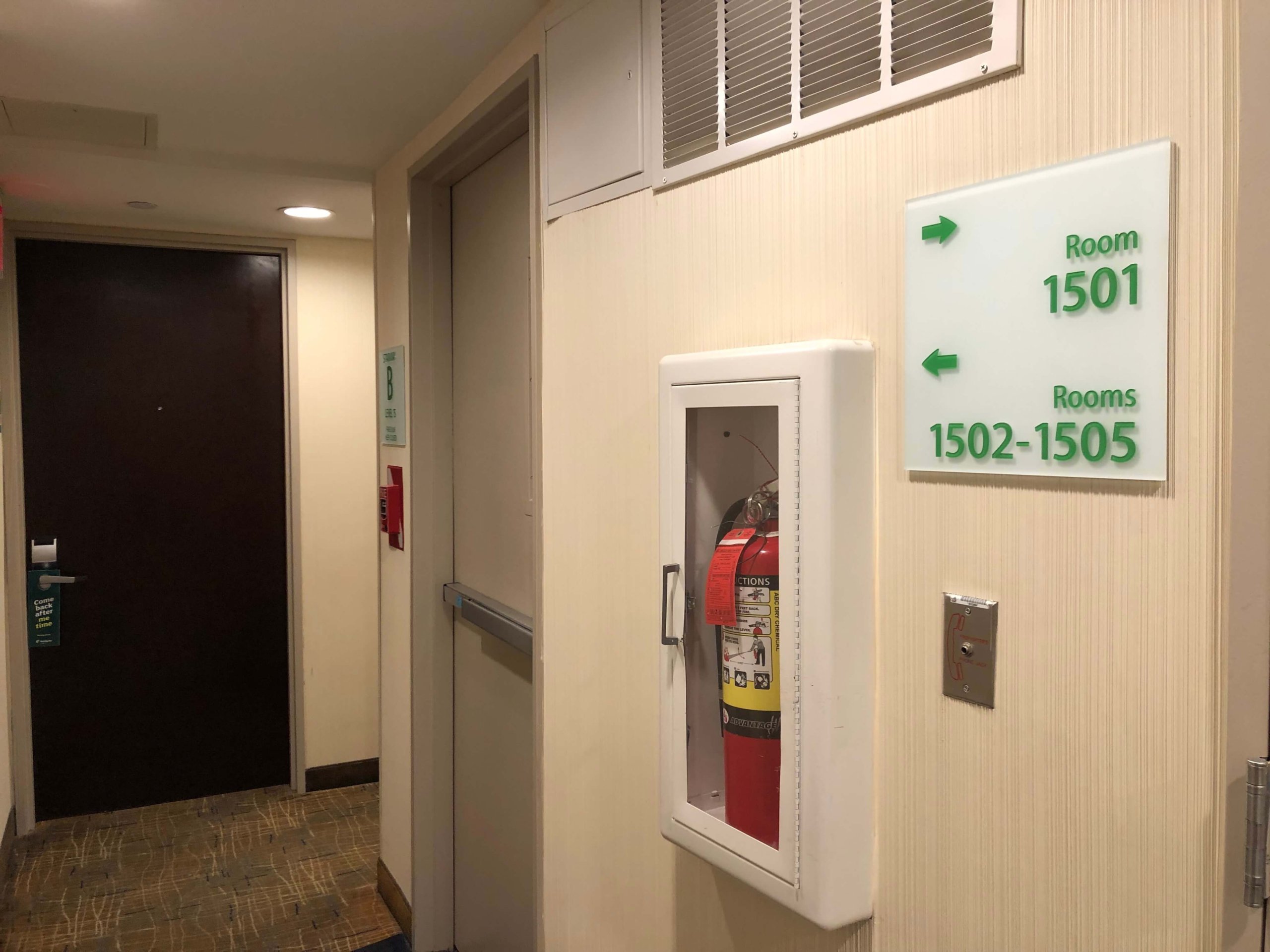 ホリディインウォールストリート